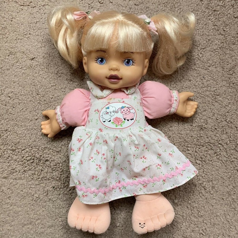 Vintage 2001 DSI Toys Blonde Hair Interactive Doll Mary Had A Little Lamb Piggy